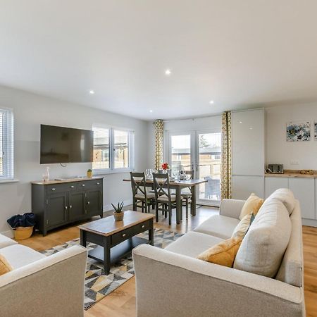 Cotswold Gateway Escape Hotell Offenham Exteriör bild